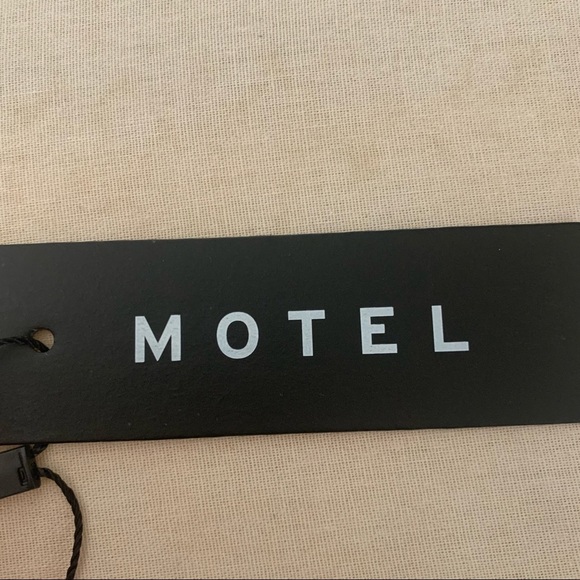 NWT MOTEL Verso Velvet Pink Stretch Mini Dress Fuchsia Bodycon Size M - Picture 7 of 16